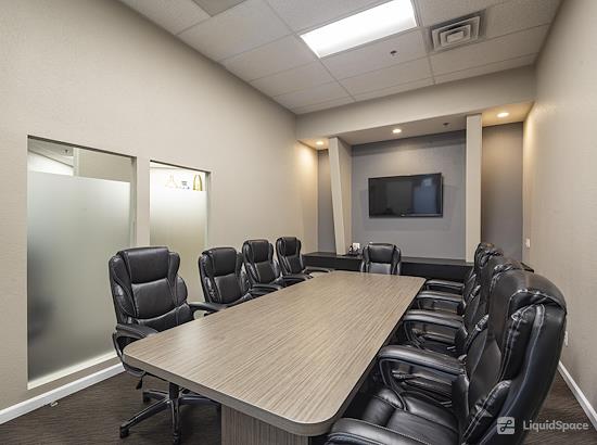 Working at Roseville Executive Suites at Roseville