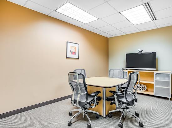 Working at Regus | Old Orchard at Skokie