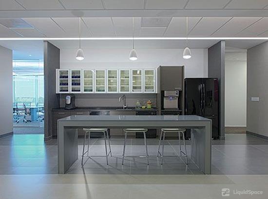 Working at Regus | Washingtonian Boulevard at Gaithersburg