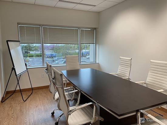 Working at BLE Executive & Virtual Office Suites at Oxon Hill