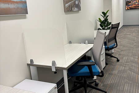 Office Evolution - Plantation - Dedicated Desk Pro