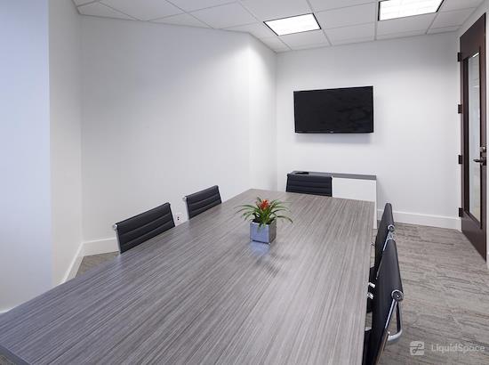 Working at Group Office Space 24 at Miami