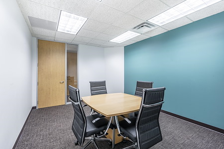 Regus | Winderley Place - Meeting Room