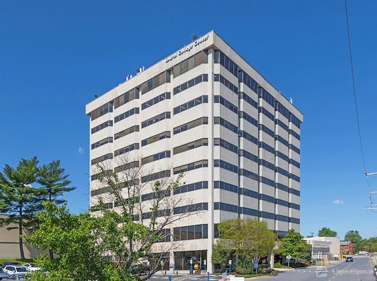 Working at Howard Corporate Centre at Laurel