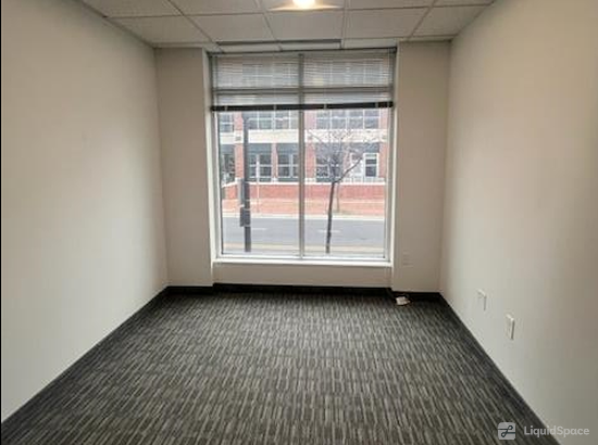 Working at Oasis Office space-Gaithersburg, Maryland at Gaithersburg