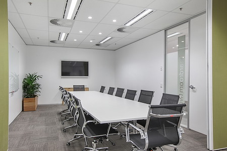Workspace365 - 167 Eagle Street - Double Boardroom