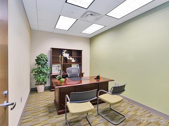 Working at Carr Workplaces - Las Olas at Fort Lauderdale