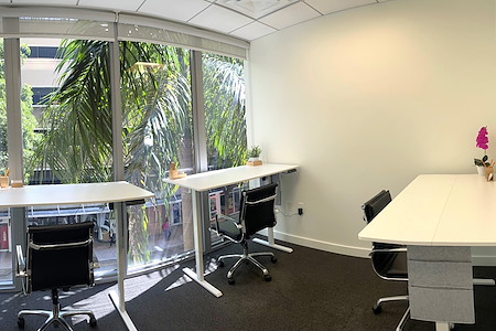 ICONIC Workspaces - Dedicated Desk