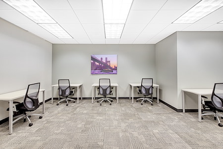 Regus | Downtown - Day Desk