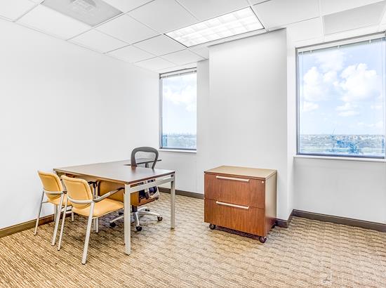 Working at Regus | Palm Beach Gardens - Financial Center at Palm Beach Gardens