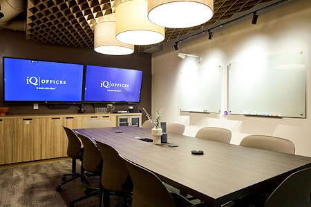 iQ Offices | 222 Queen St - Rideau Room