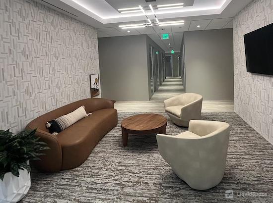 Working at Venture X | Chesapeake – Summit Pointe at Greenbrier at Chesapeake