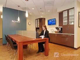 Regus | Centerpointe