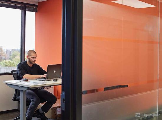 Working at Launch Workplaces Rockville at Rockville