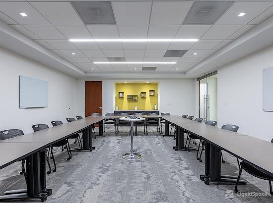 Working at Metro Offices - Reston at Reston