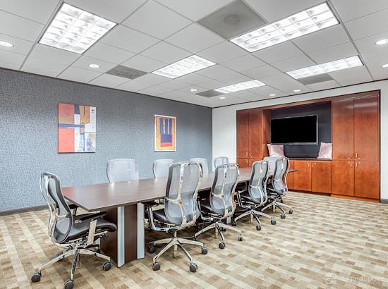 Working at Regus | Commerce Plaza at Overland Park