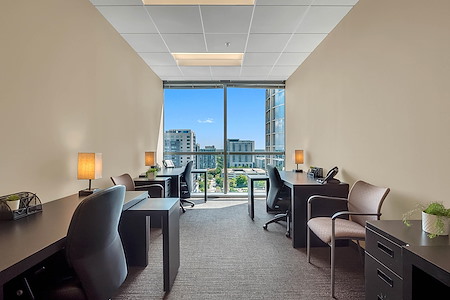 YourOffice - Downtown Orlando - Private Window Office 33