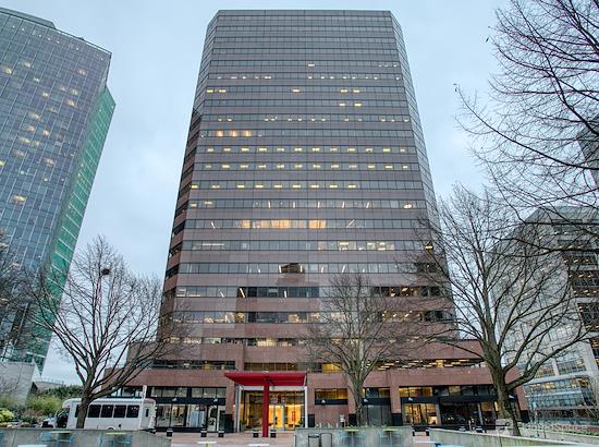 Working at Regus | Bellevue Skyline Tower at Bellevue