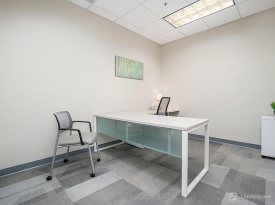 Working at Office Evolution - Overland Park at Overland Park