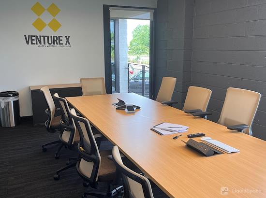 Working at Venture X | Richmond at Richmond