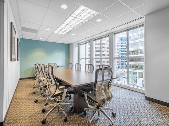 Working at Regus | Franklin Square at Washington