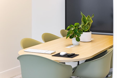 Jilani Place - Huddle Hub 2