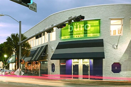 Büro Coconut Grove - Exterior Suite