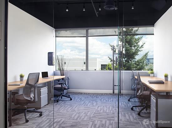 Working at Venture X | Richmond Hill at Richmond Hill