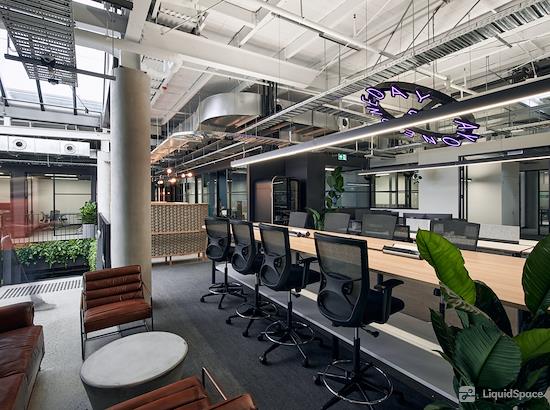 Working at CreativeCubes.Co - Carlton at Carlton