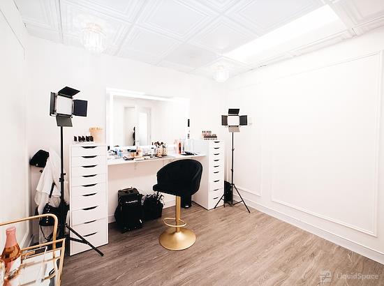 Working at Perfect Office Solutions - 6801 Riverdale at Riverdale Park
