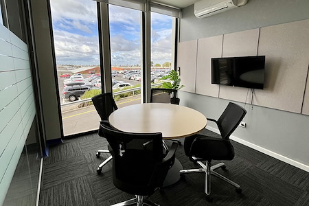 CLIK Collective - Meeting Room 3