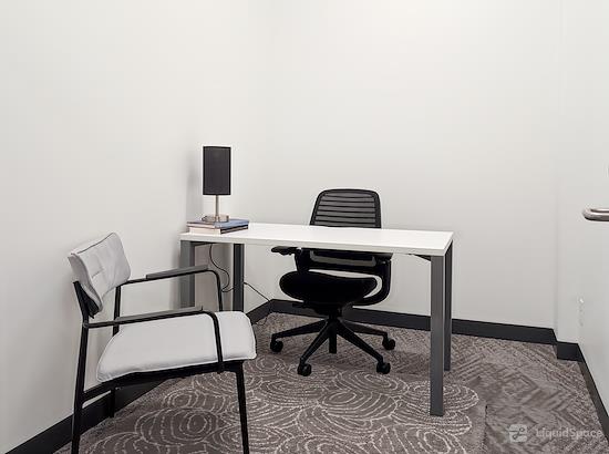 Working at Regus | Everett - Airport Rd at Everett