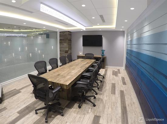 Working at Metro Offices - Tysons at McLean