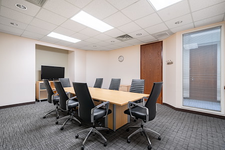 Regus | Glen Abbey - Meeting Room