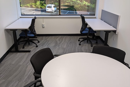 Boston Offices Burlington Center - New Suite 332