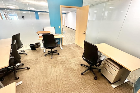 extraSlice - 4 Person Private Office