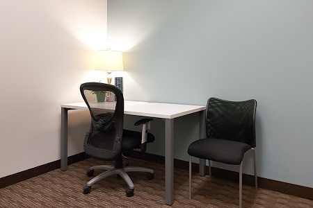 Regus | Union 400 - Day Desk