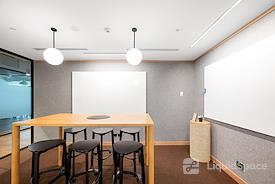 Workspace365 - 260 Queen Street