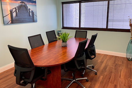 Crown Center Executive Suites (CCESuites) - Keys Room