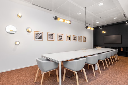 Signature | Sydney, Parramatta 150 George Street - Meeting Room
