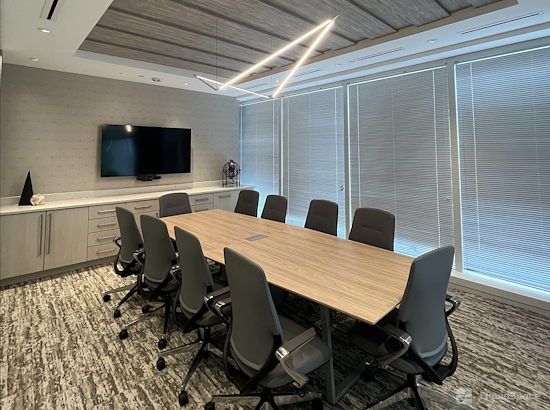 Working at Venture X | Chesapeake – Summit Pointe at Greenbrier at Chesapeake