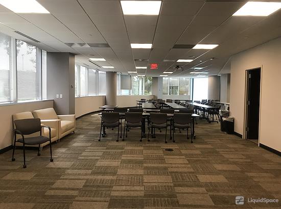 Working at Office Evolution - Tysons Corner at Tysons