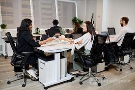 iQ Offices | 222 Queen St