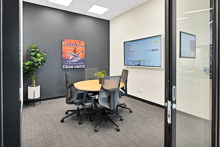 Venture X | Oakville - South Oak Junction - The Bronte