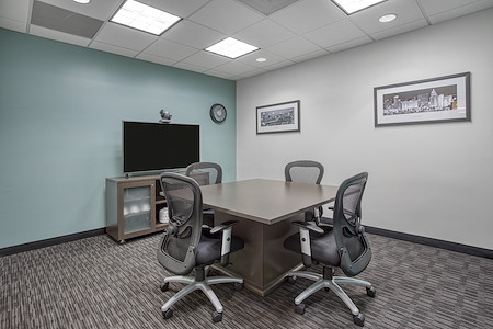 Regus | Corporate Center - Meeting Room
