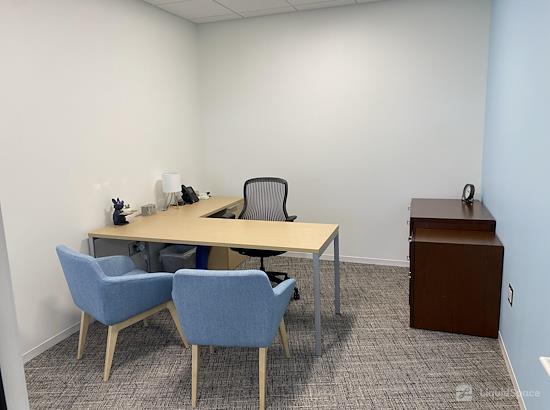 Working at Carr Workplaces - Capitol Hill at Washington