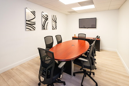 Crown Center Executive Suites (CCESuites) - After Hours - New York Meeting Room