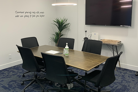 Metspace - West Island - Oprah Conference Room