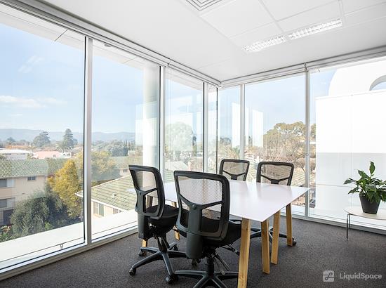 Working at HQ | Adelaide, Victoria Park at Adelaide