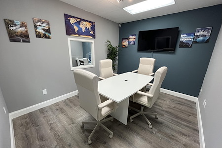 CML Studios Miami - Conference Room